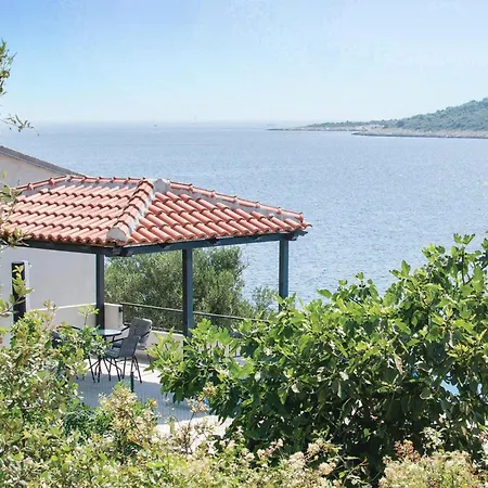 Hébergement de vacances Stunning In Na Moru With Kitchen Sevid